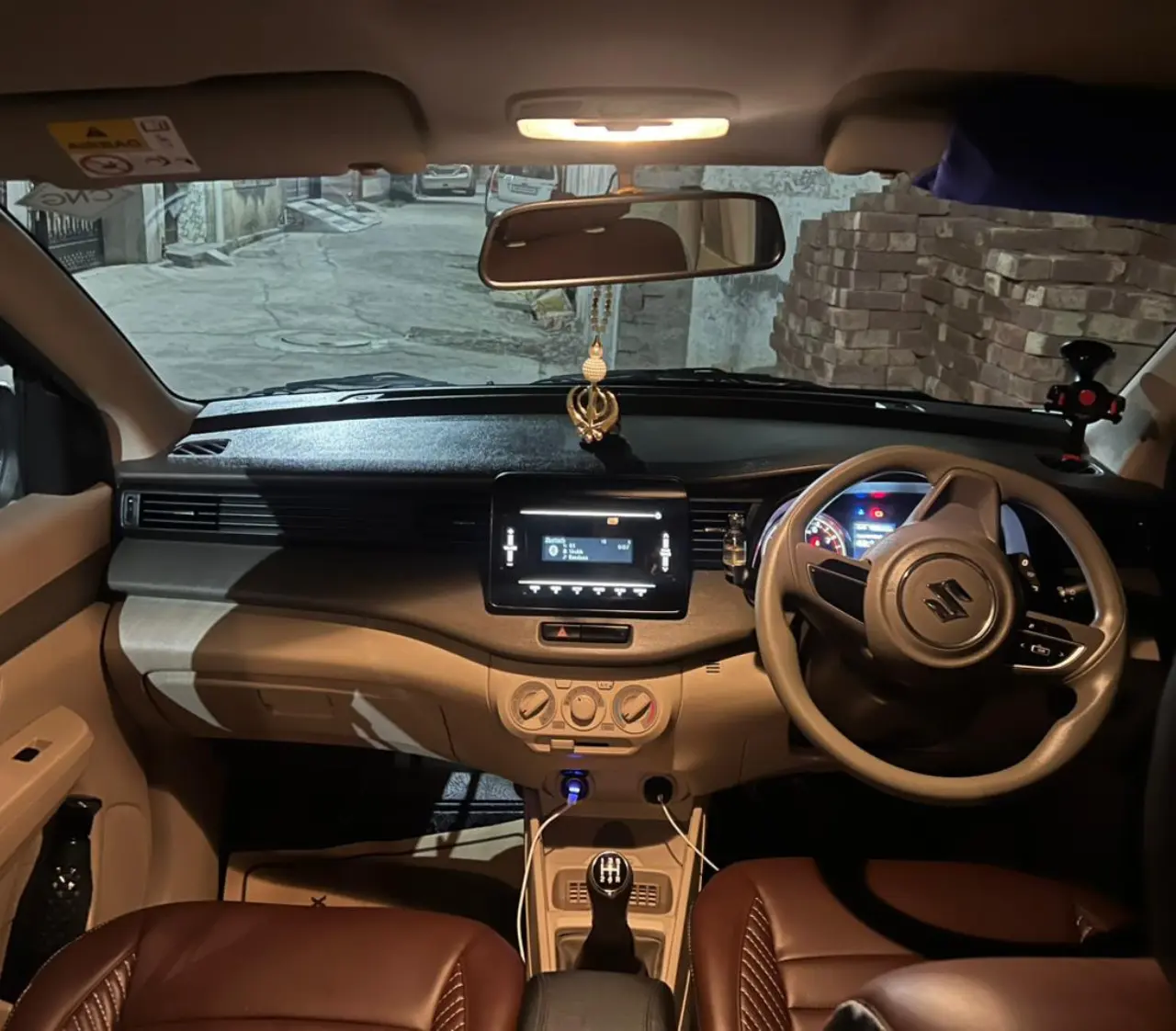 Maruti Suzuki Ertiga – 7-Seater MUV (AC)