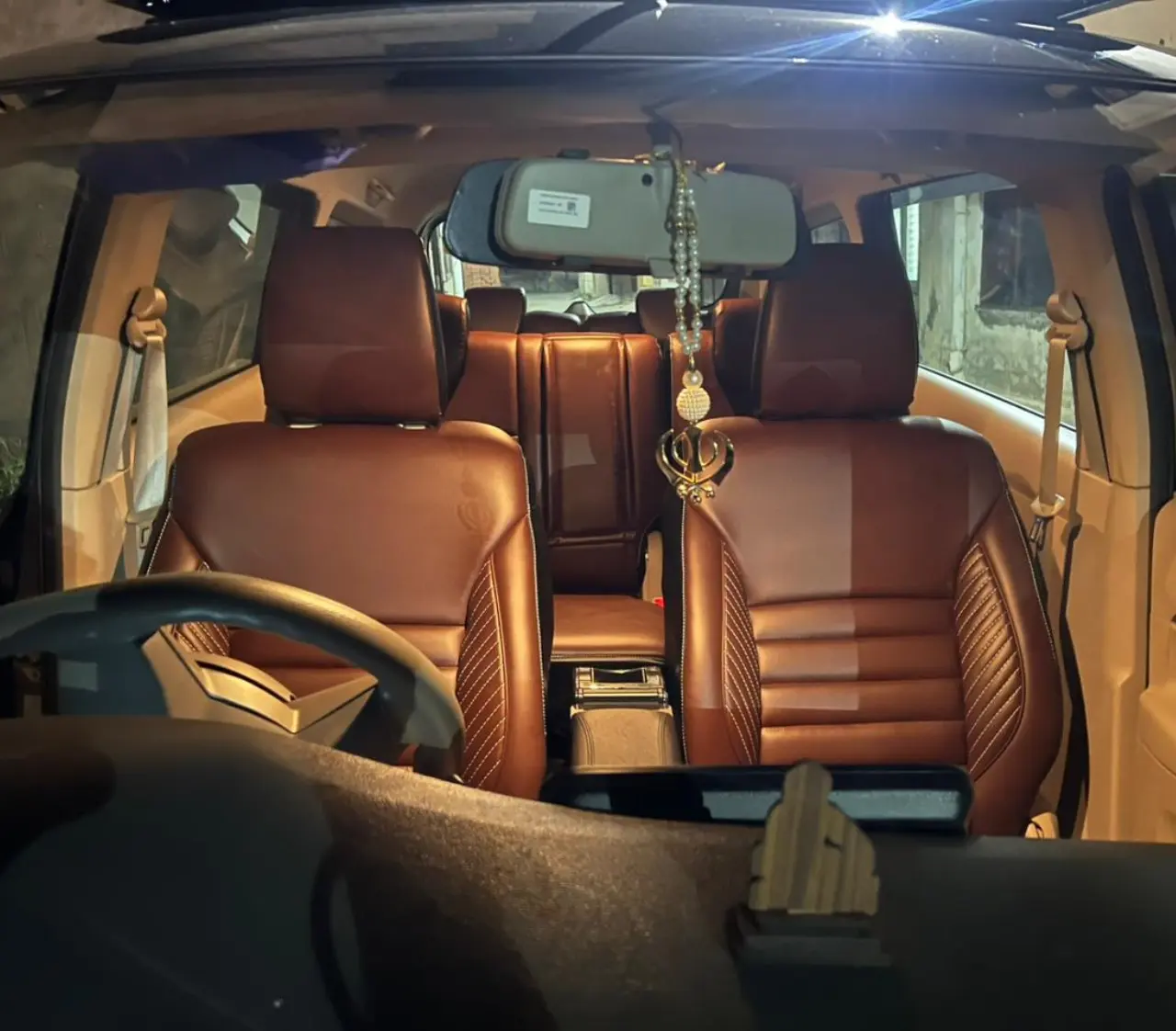 Maruti Suzuki Ertiga – 7-Seater MUV (AC)